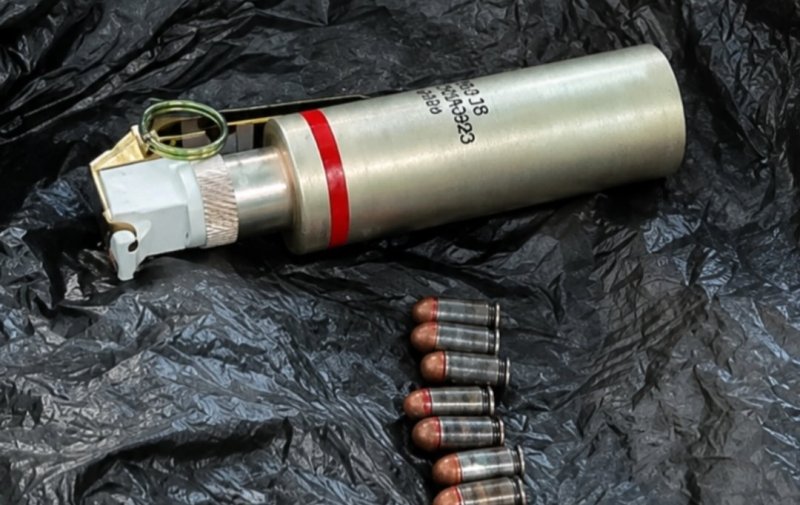 Пакет с боеприпасами нашли в алматинском дворе