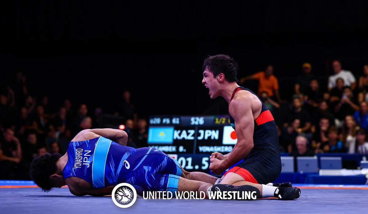 Казахстанец Бекасыл Асамбек вышел в финал чемпионата мира по борьбе