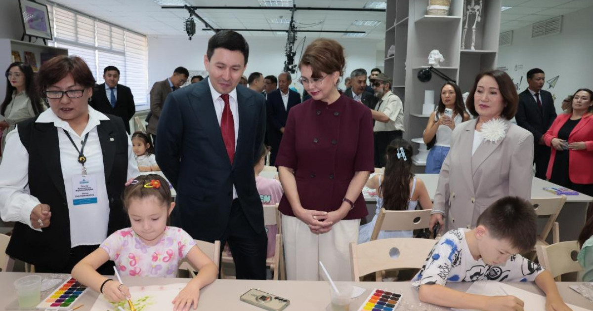  Аида Балаева Ұлттық өнер музейіндегі жаңартылған «Арт-зертхана» студиясымен танысты 