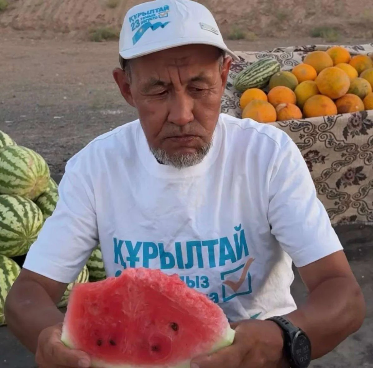 «Алматыға қол созым жер қалды»: Меңдібай аға Алматы облысына жетті