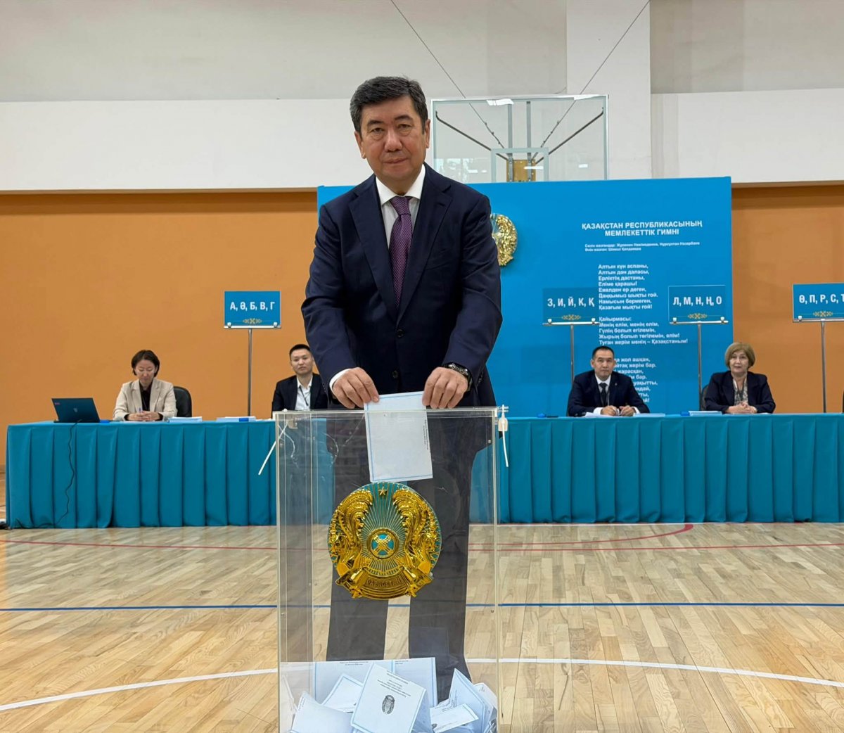 Ерлан Кошанов выразил уверенность в высокой явке казахстанцев на выборах в Курултай