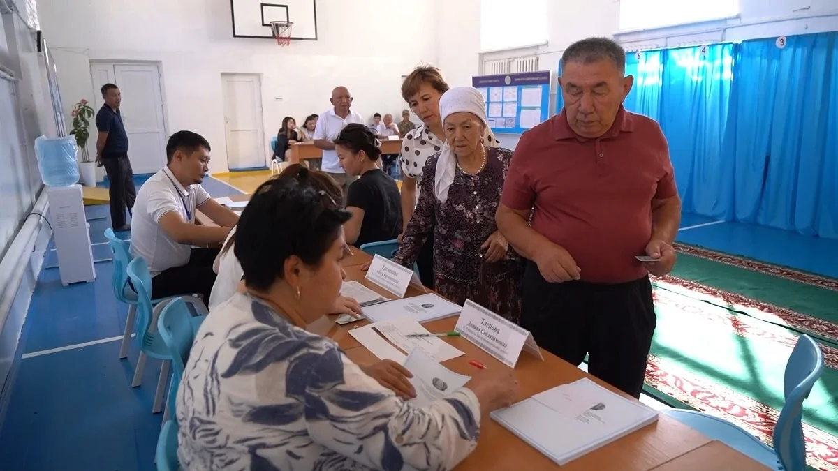 Қазақстанда түске дейін 4,6 млн-нан астам азамат дауыс берді