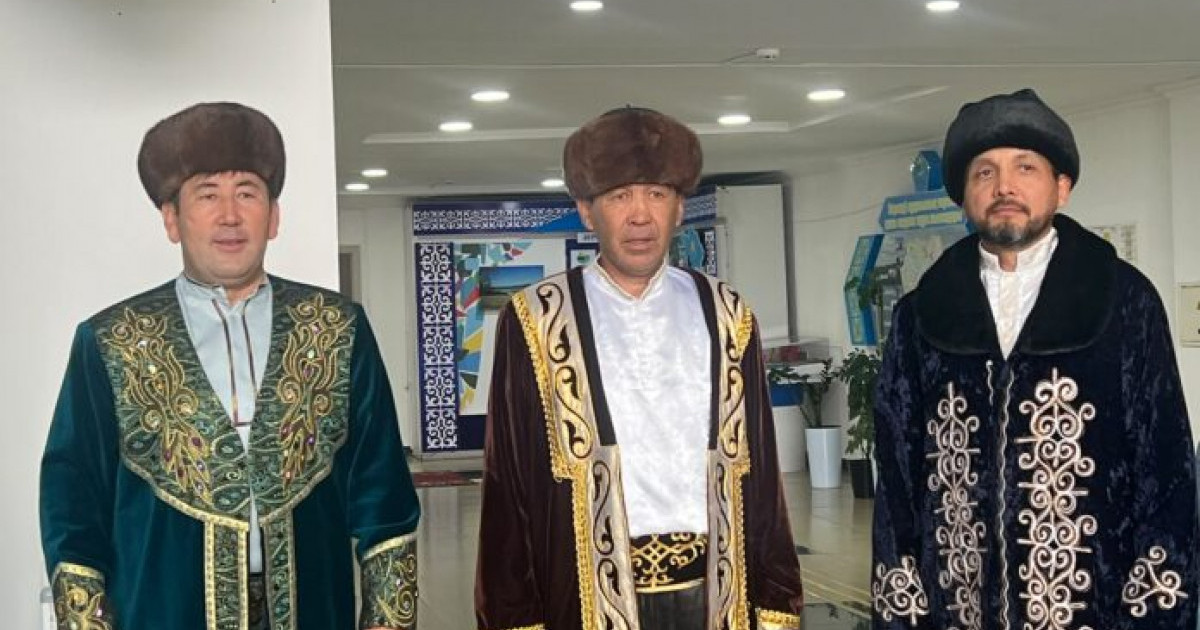 Төле, Қазыбек, Әйтеке: Ақмола облысында үш бидің образындағы азаматтар дауыс берді 
