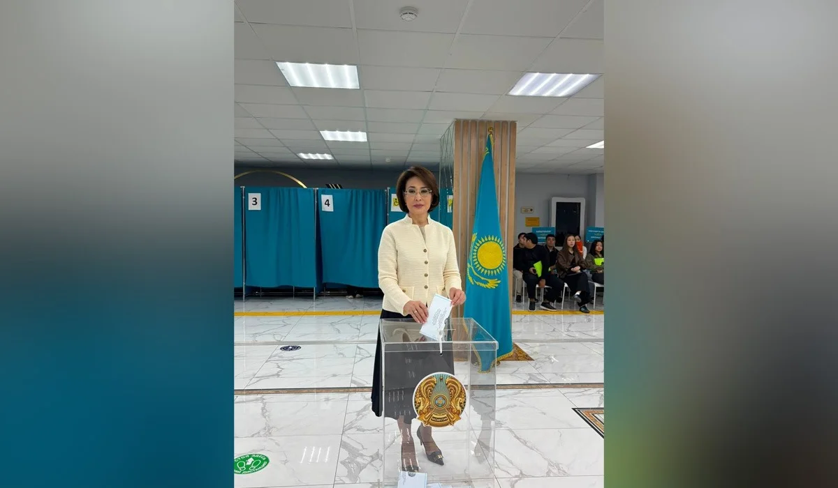 Ақмарал Әлназарова Құрылтай сайлауында дауыс берді