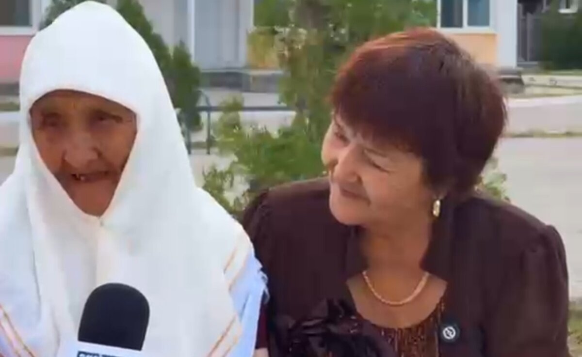 Медеу баспалдағын бағындырған алматылық әже сайлауда дауыс берді