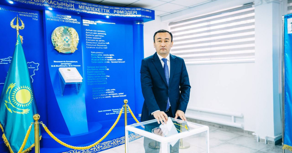  Құрылтай – 2026: Ұлытау облысының әкімі дауыс берді 