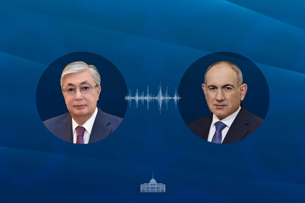 Токаев провел телефонный разговор с Пашиняном