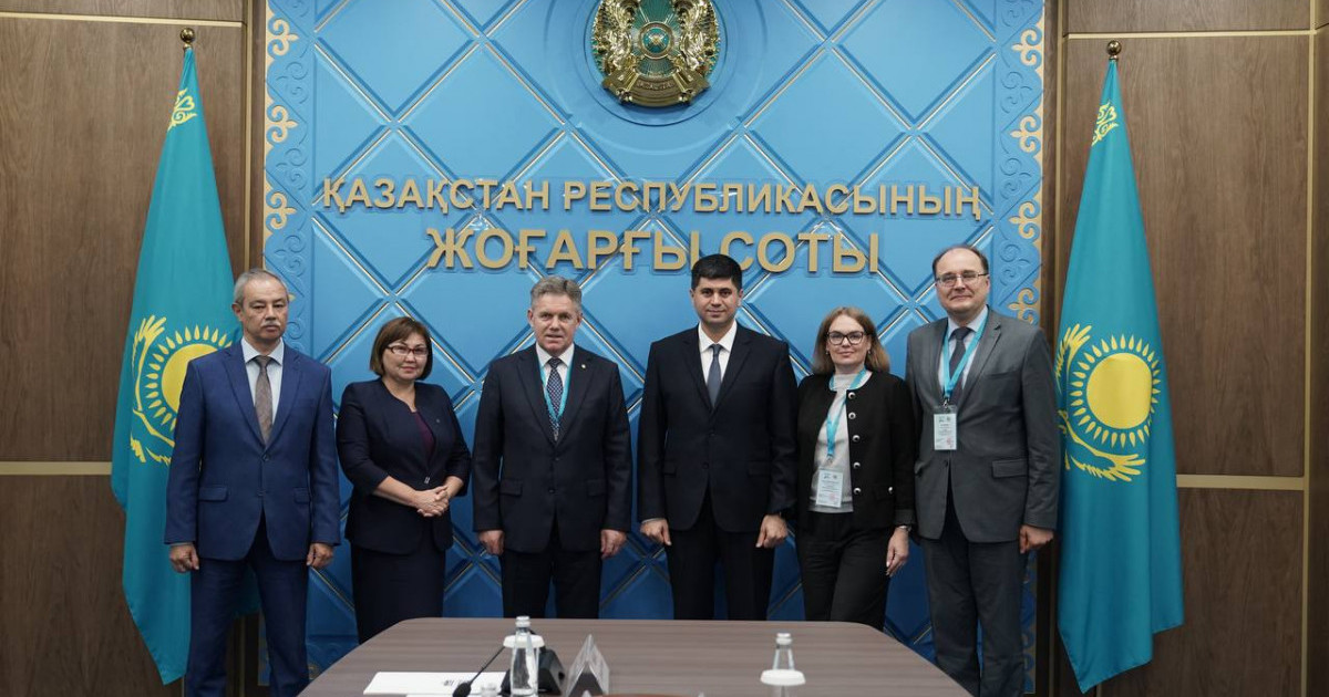  Сайлау бақылаушылары Жоғарғы Сот өкілдерімен кездесті 