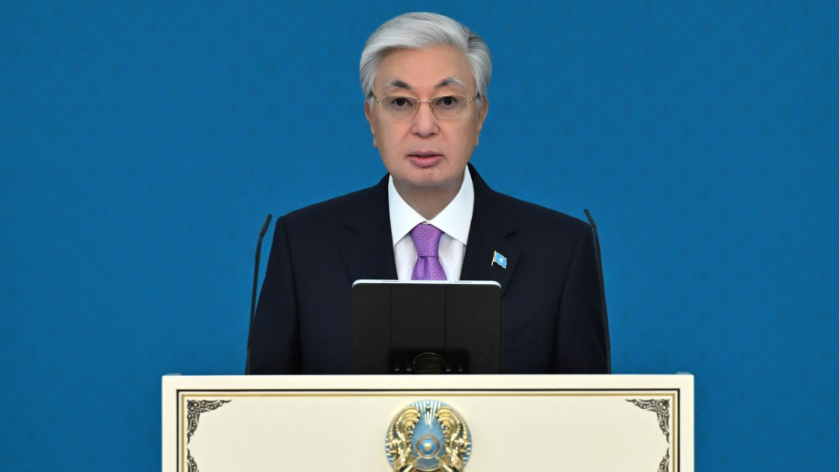 Президент халықаралық пән олимпиадалары жеңімпаздарымен және жүлдегерлерімен кездесті
