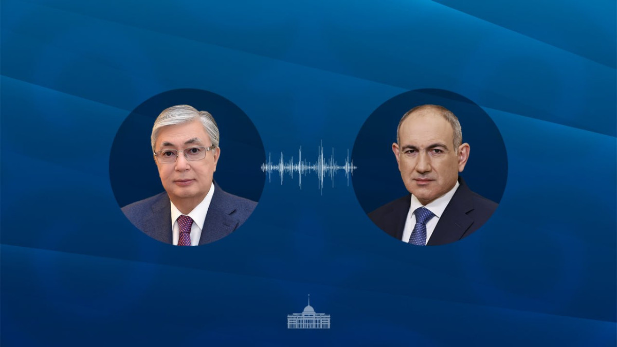 Пашинян поздравил Токаева с успешным проведением выборов в Курултай
