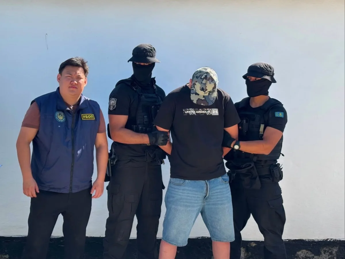 Держал в страхе и требовал «дань», в Зайсане задержали 23-летнего вымогателя
