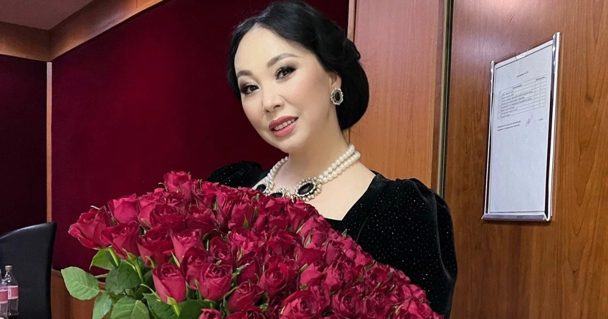 «Бөтен азаматтың бетіңнен сүйгені өте ерсі»: Қарақат Әбілдина амандасу әдебіне қатысты толғанысын жеткізді 
