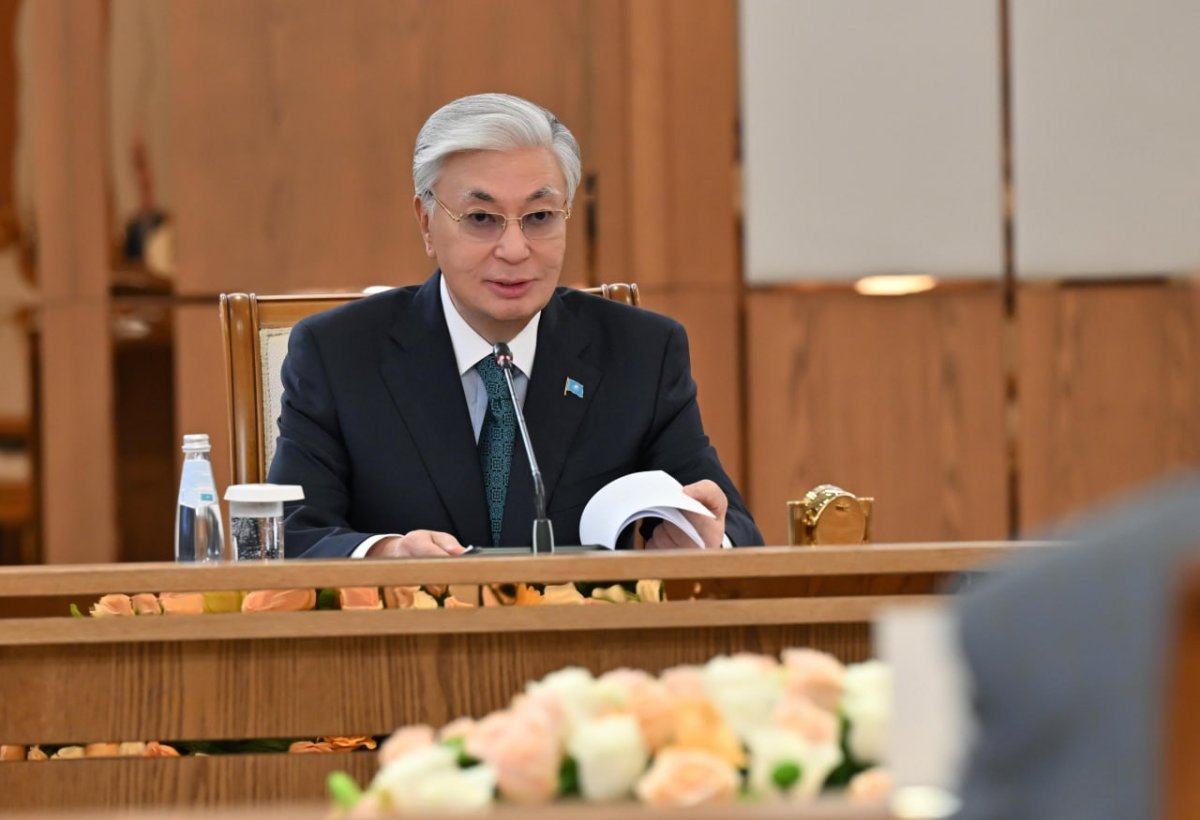Президент Конгресс мүшелерін жаңа Конституциясындағы негізгі аспектілермен таныстырды