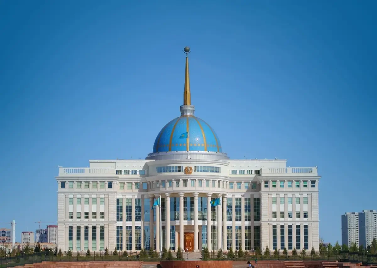 Мемлекет басшысы ақын, Қазақстанның халық жазушысы Марфуға Айтхожаға құттықтау жеделхатын жолдады