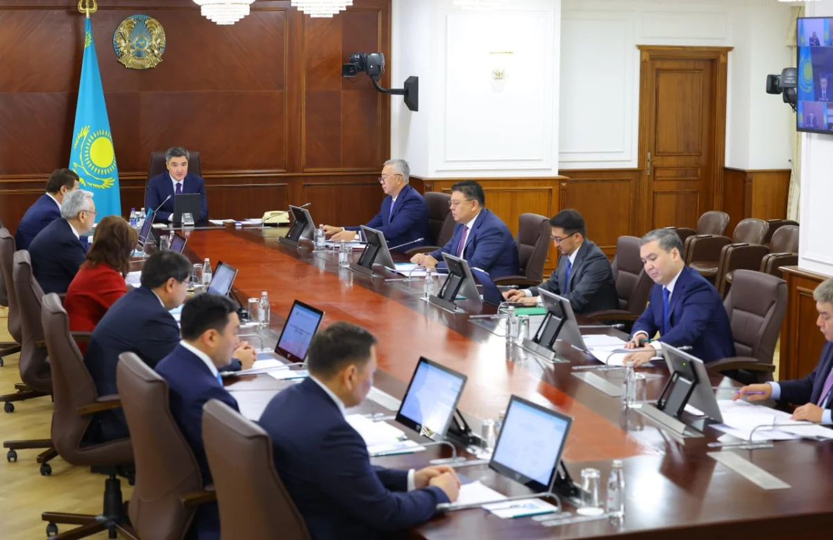 Бектенов поручил ускорить строительство инфраструктурных и социальных объектов