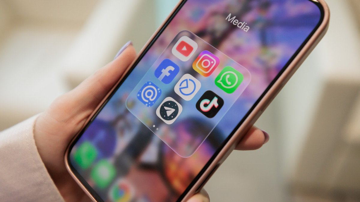 WhatsApp жұмысқа керек жаңа қызмет қосты: не өзгерді?