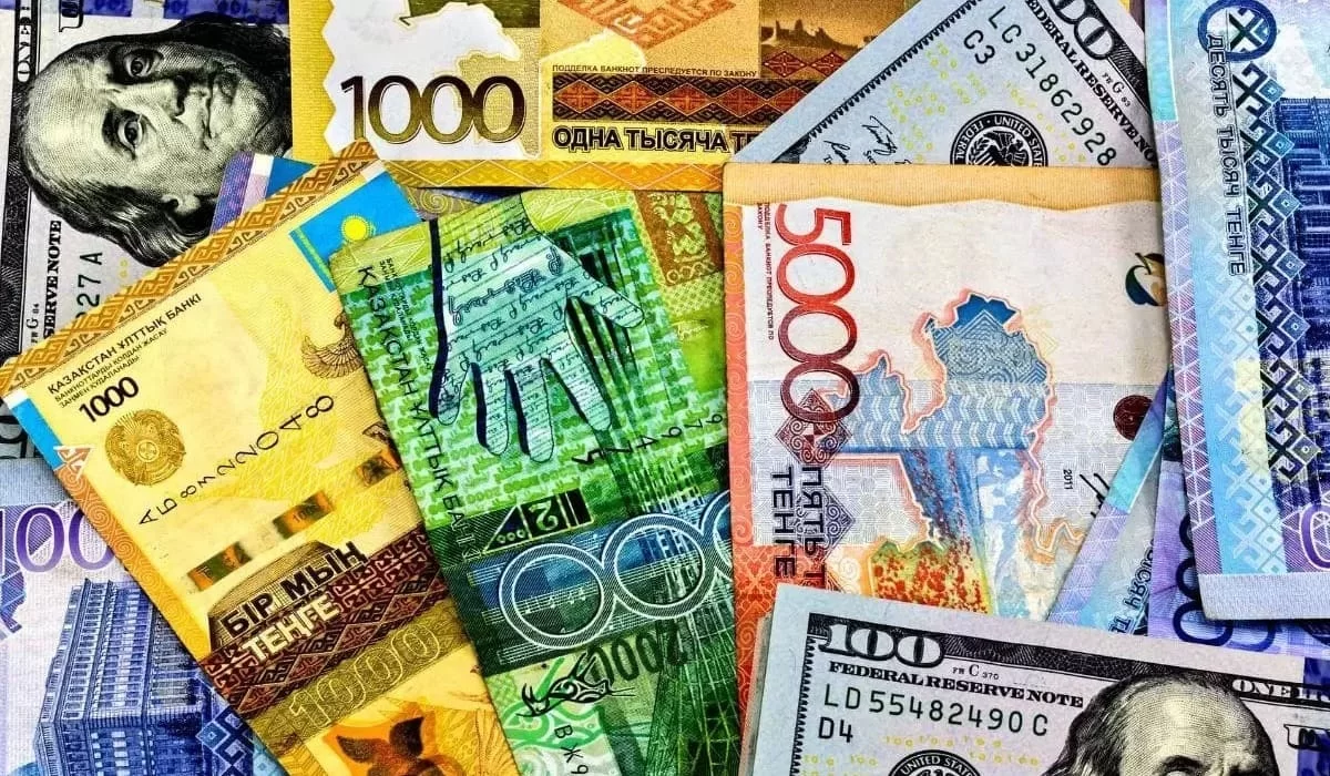 Курсы валют в шести городах Казахстана на 26 августа