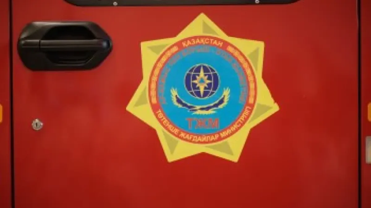 Қарағандыда кәріз қазу кезінде жұмысшыны топырақ басып қалды