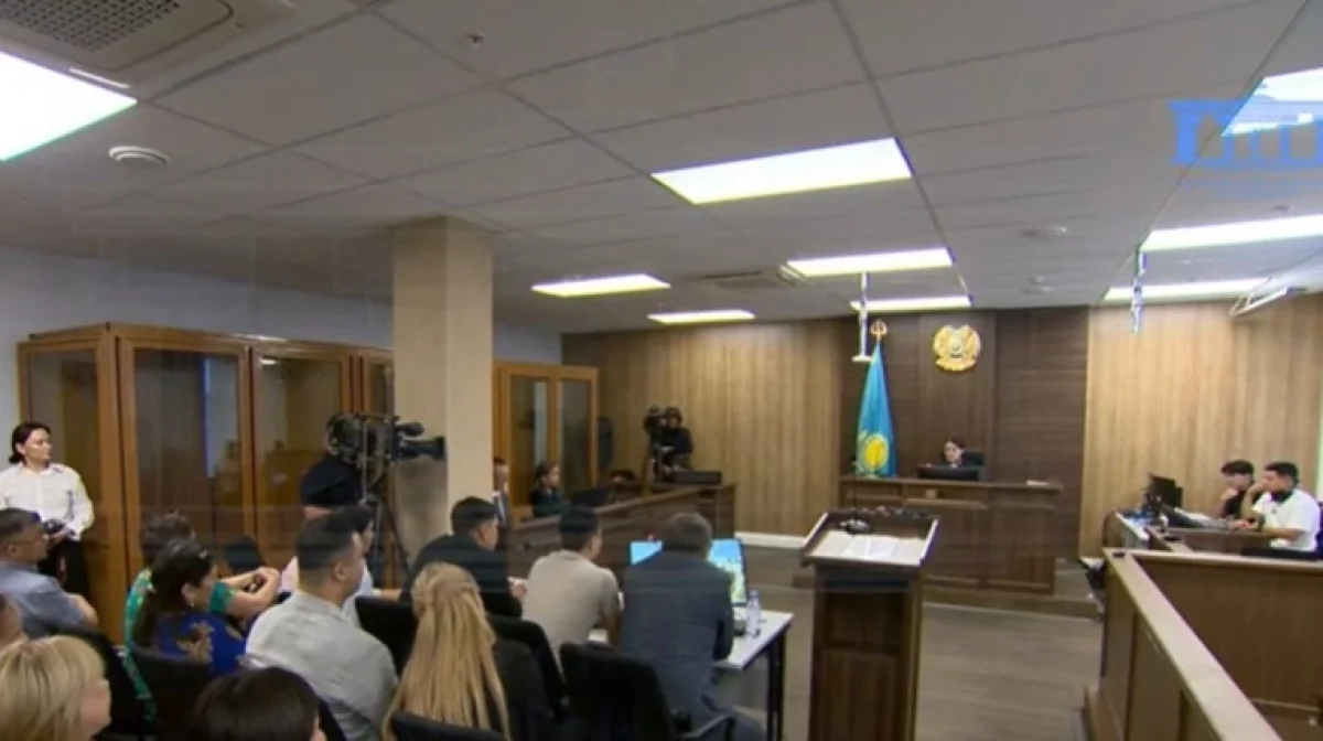 Ұлдана Мырзуанның басына кондиционер емес, темір құлады – жәбірленуші