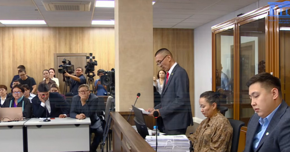  «6 айдан кейін куәгерден күдіктіге айналған»: Айыпталушы Жұбаниязованың адвокаты сотта оның құқығы шектелгенін айтты 