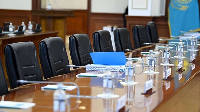 145 мандат, 5 партия: Құрылтайға кімдер өтті?