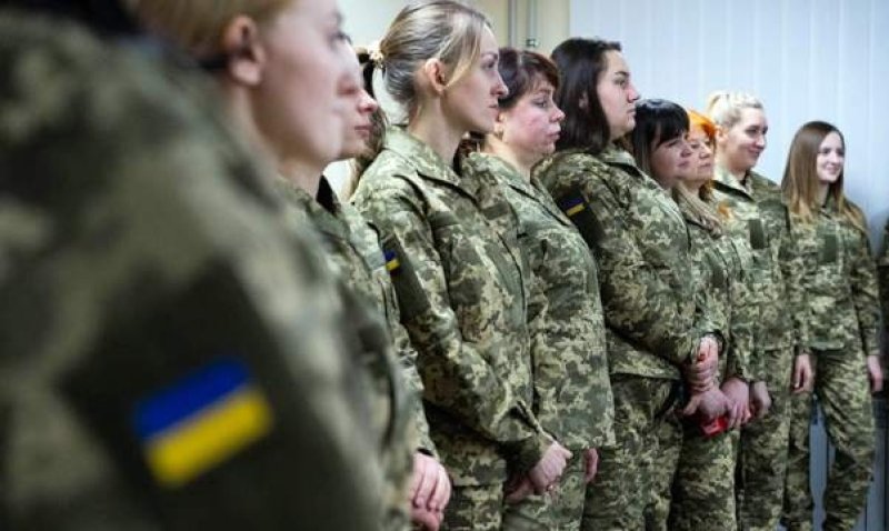 В Украине не исключают скорую мобилизацию женщин