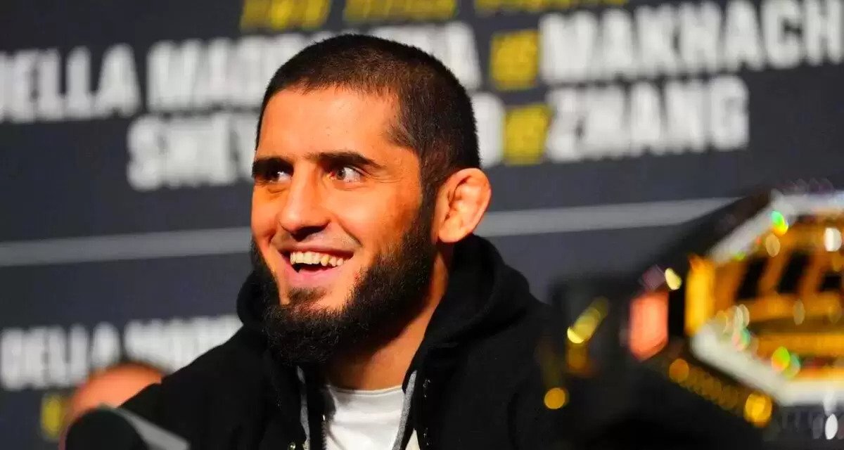 Звезда UFC назвал более опасного соперника для Ислама Махачева