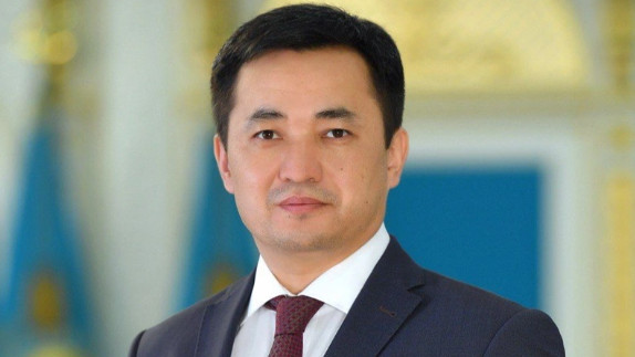Құрылтай төрағалығына Айбек Дәдебайдың кандидатурасы ұсынылды