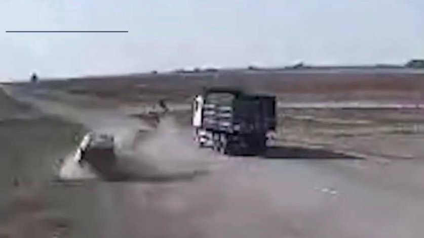 Четыре человека погибли в лобовом ДТП на трассе в Абайской области