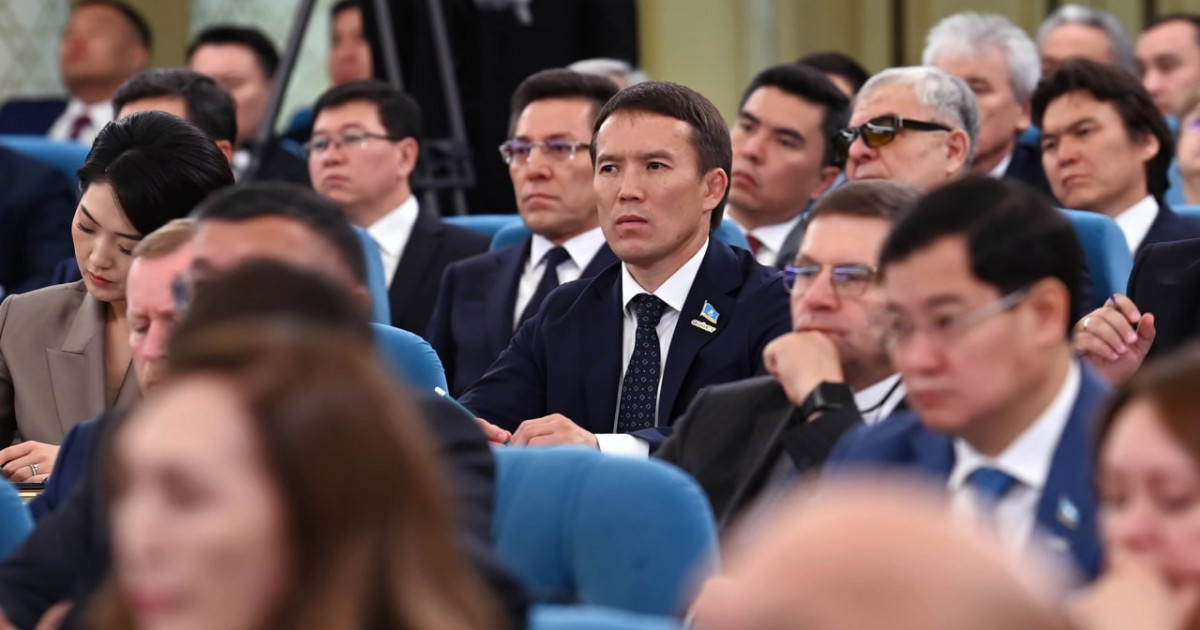   Бұрынғы Парламентпен салыстырғанда Құрылтайдың құрамында әйелдер мен жастардың үлесі едәуір өсті – Тоқаев   