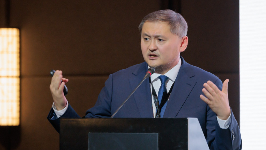 Саясат Нұрбек: 2027 жылы ҰБТ дәстүрлі форматта өтеді 