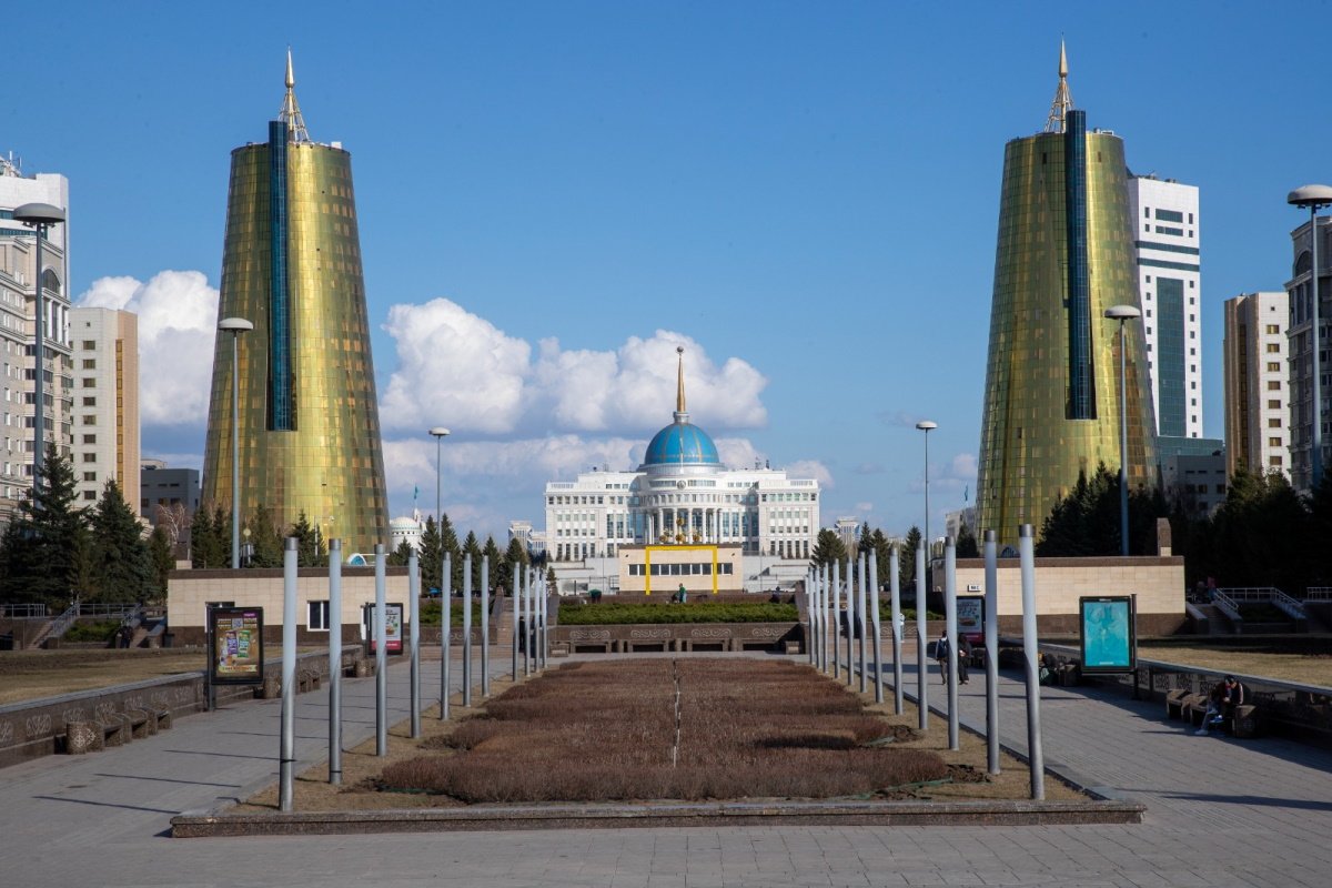 “Без бахвальства, но по-справедливости” – Токаев о всесторонней модернизации Казахстана