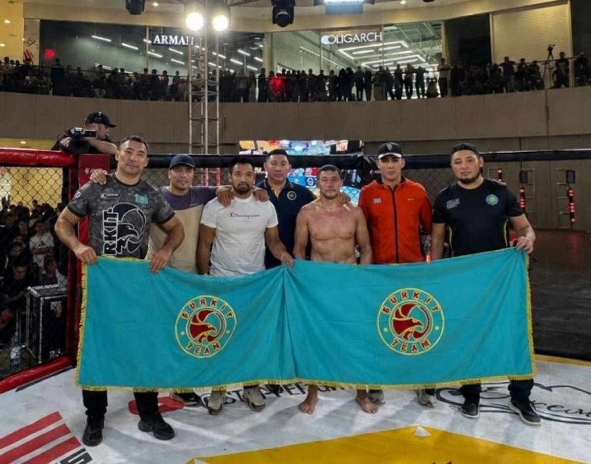 Боец "Burkit Team" одержал победу на международном турнире