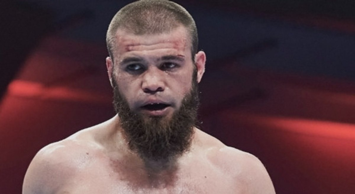 Казахстанец Руслан Мадиев одержал победу на турнире IBA Nomad