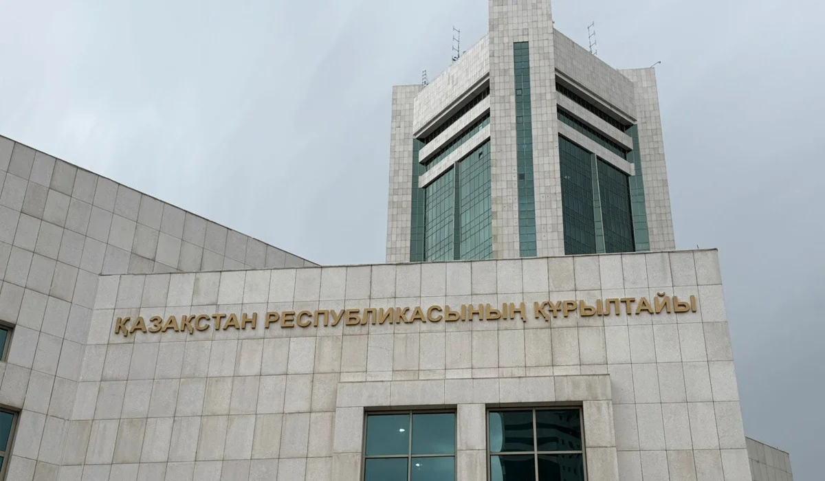 «Появились основания для сдержанного оптимизма»: политолог оценил старт работы Курултая