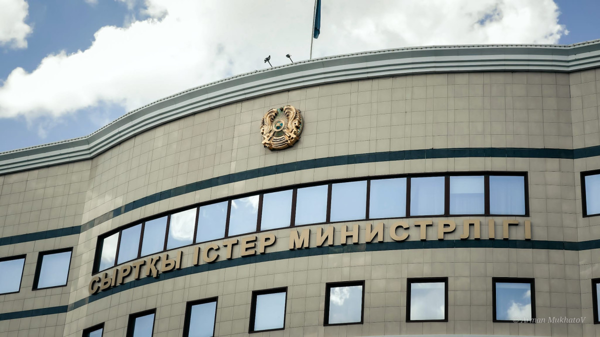 Ұстау және депортациялау: СІМ қазақстандықтарды Малайзияға кіру кезіндегі туындауы мүмкін мәселелер туралы ескертті