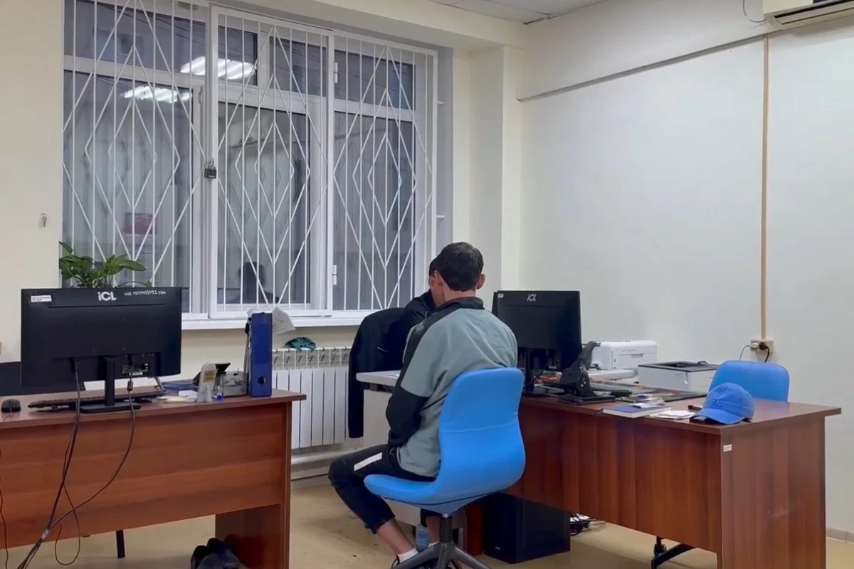 Казахстанца задержали в Якутии по подозрению в пособничестве мошенникам