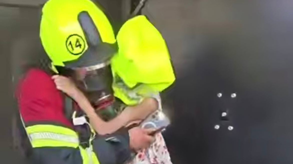 Пятерых детей спасли из пожара в Алматы