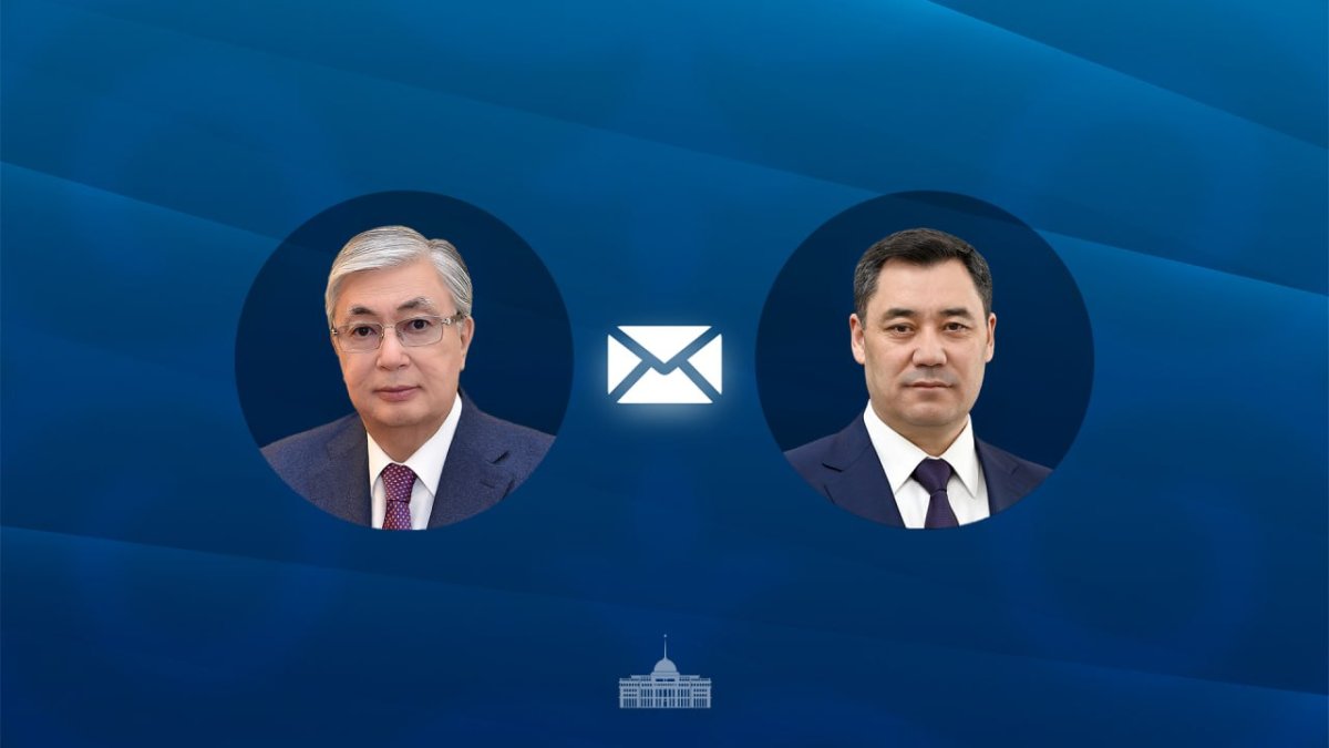 Тоқаев Садыр Жапаровты Қырғызстанның Тәуелсіздік күнімен құттықтады