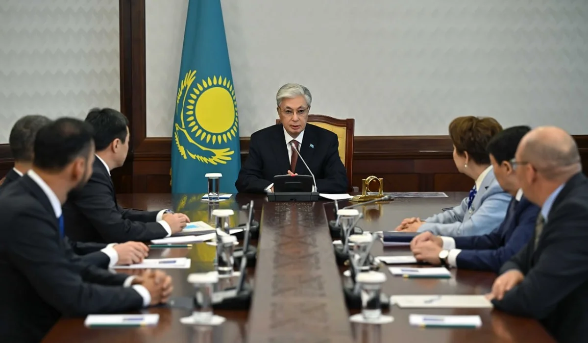 Тоқаев Құрылтайдағы фракция жетекшілерімен Үкіметті кім басқаратынын талқылады