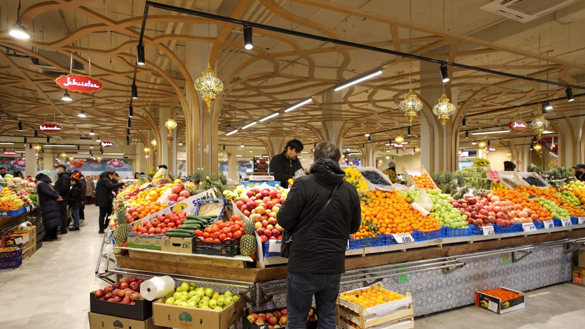 Социально значимые продукты подешевели с начала августа в Казахстане