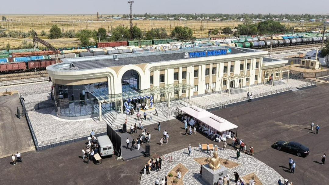Вокзал станции Түрксиб с почти вековой историей открыли после обновления
