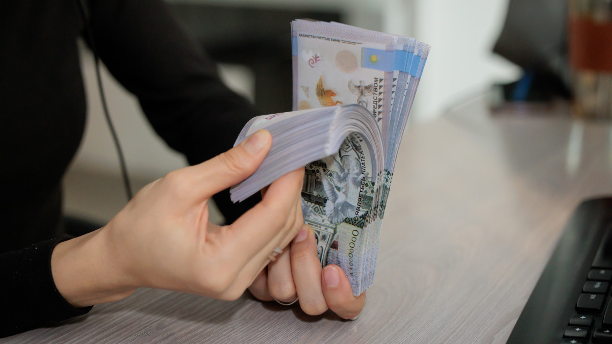 Бухгалтер детсада 5 лет перечисляла себе дополнительные выплаты