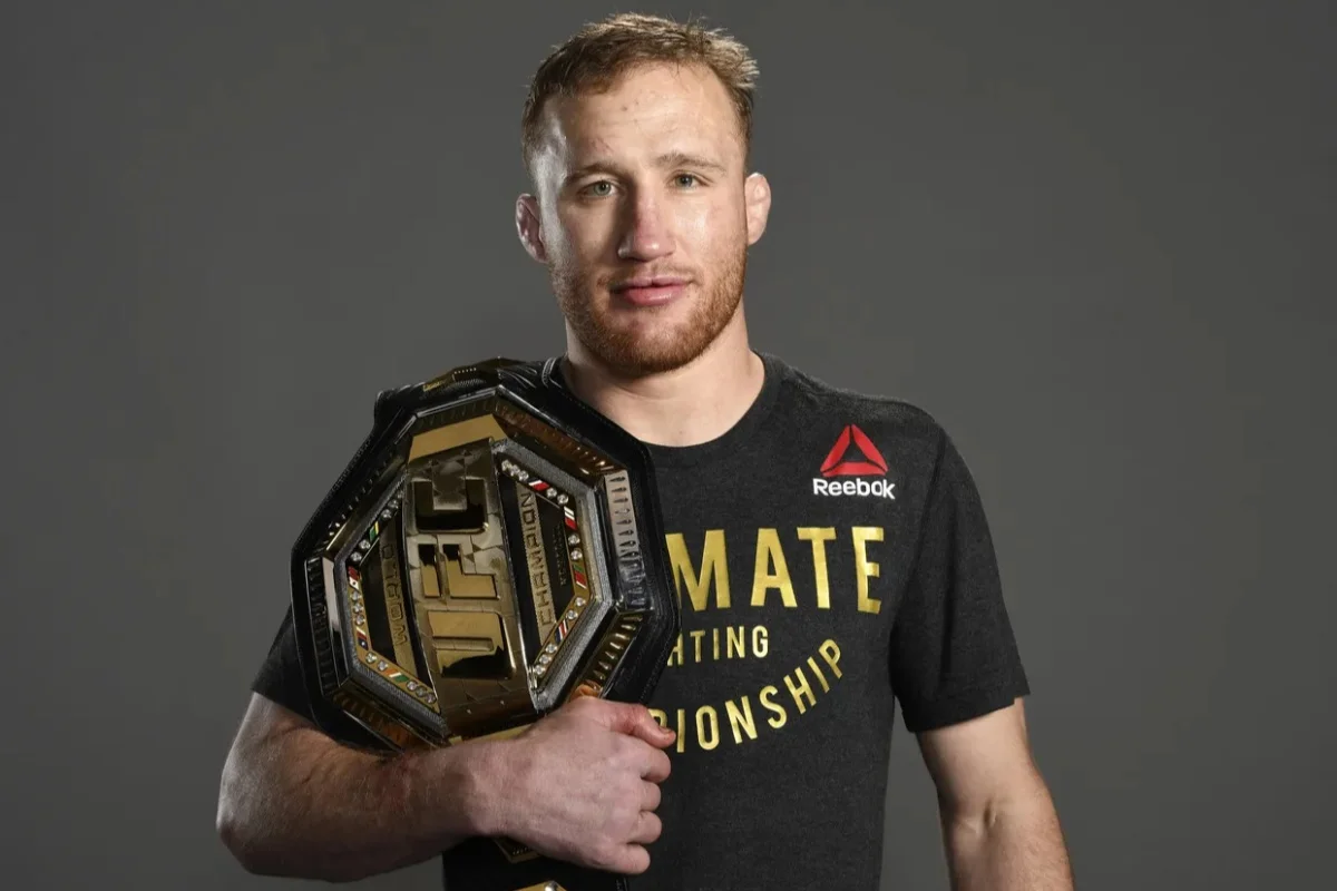 UFC чемпионы үзіліс алатынын жариялады