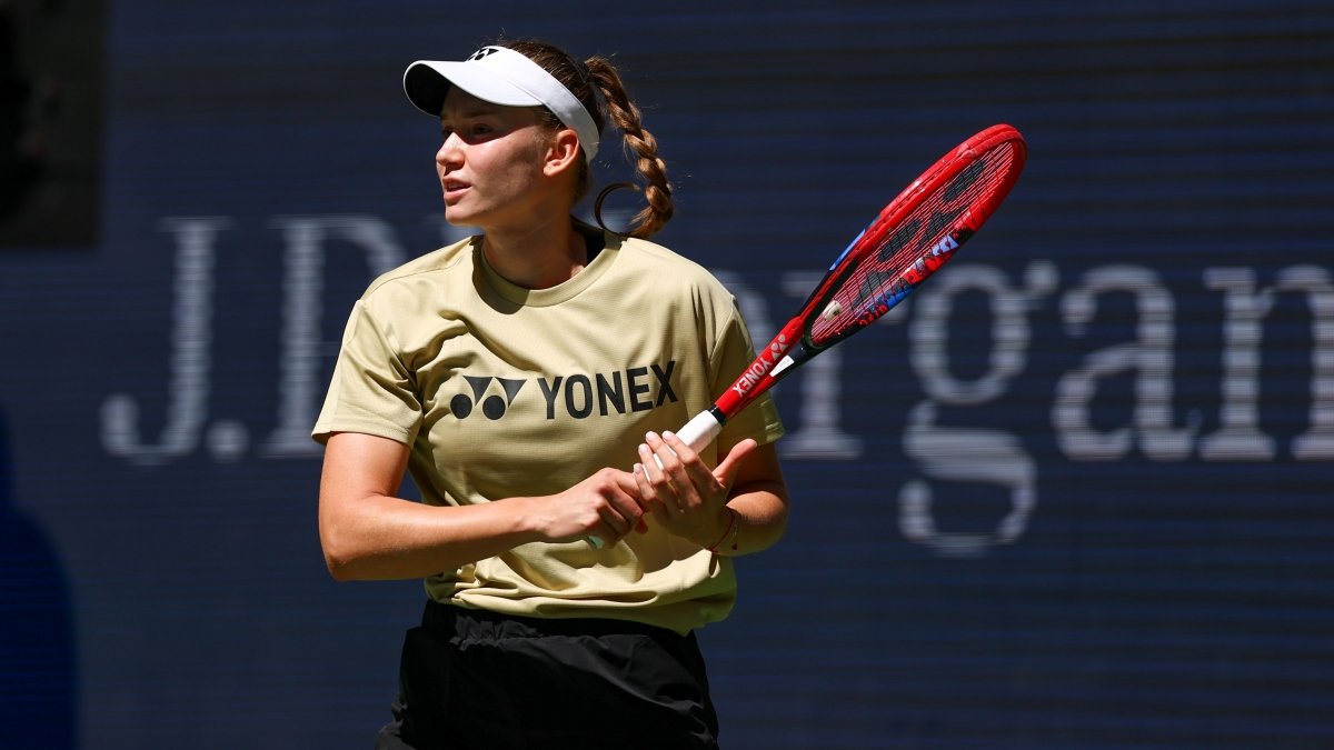 Елена Рыбакина возглавила Live-рейтинг WTA