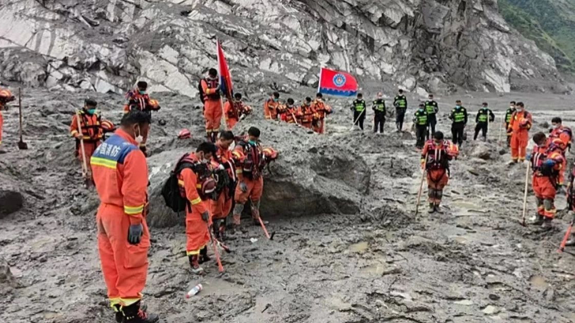 Непал мен Қытайдағы сел: Қаза тапқандар саны мыңнан асты