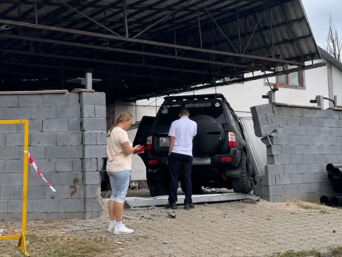 Оқушы Nissan Patrol тізгіндеді: Алматыдағы оқиғаның соңы апатпен аяқталды (ВИДЕО)