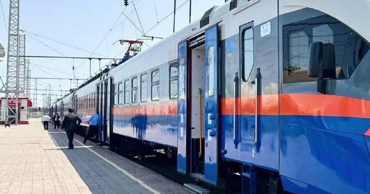  Маңғыстау вокзалында пойызға мінбек болған жолаушы көз жұмды 