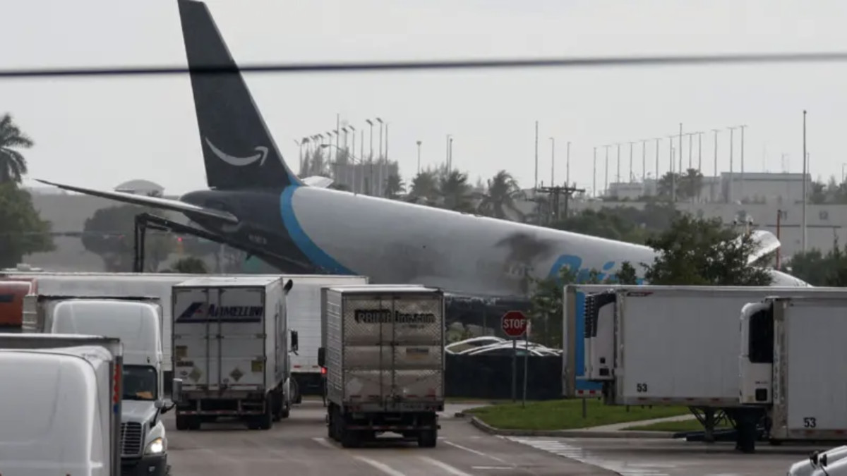 Как минимум пять человек погибли при крушении Boeing 767 в Майами