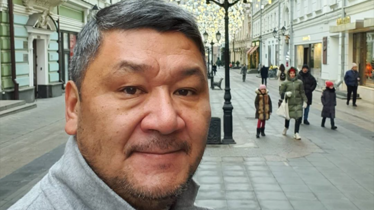Армана Шораева арестовали на 20 суток за репост матерной публикации
